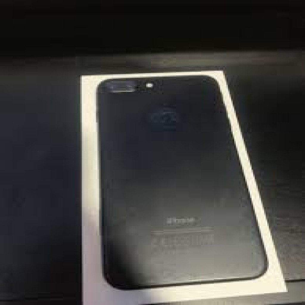 Apple iPhone 4